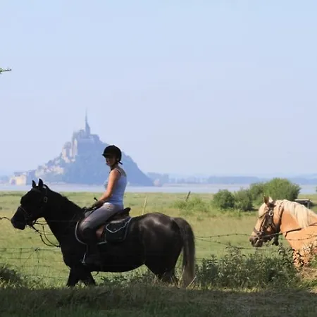 Domek alpejski Nature Mont St-michel Genêts