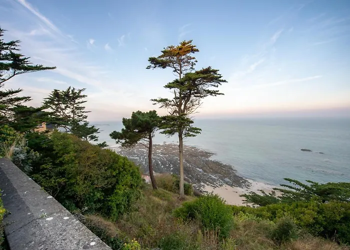 Nature Mont St-michel 木屋 Genêts