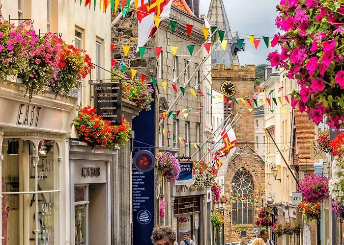 Nature Mont St-michel 木屋 *
